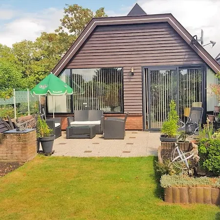 Lovely House Till 6 P. Near Amsterdam, Sea