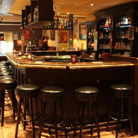 Lovely House Till 6 P. Near Amsterdam, Sea