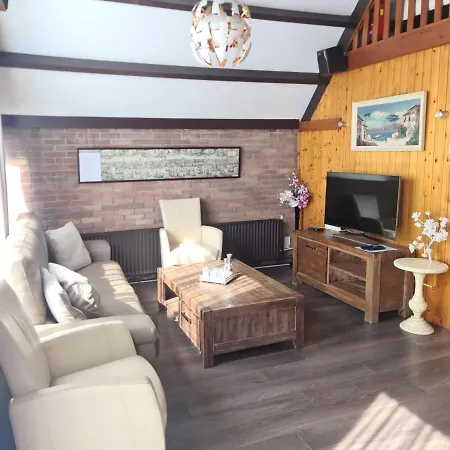 Lovely House Till 6 P. Near Amsterdam, Sea Apartament