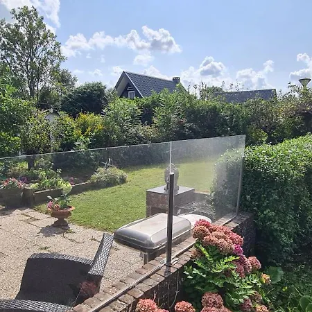 Lovely House Till 6 P. Near Amsterdam, Sea Opmeer