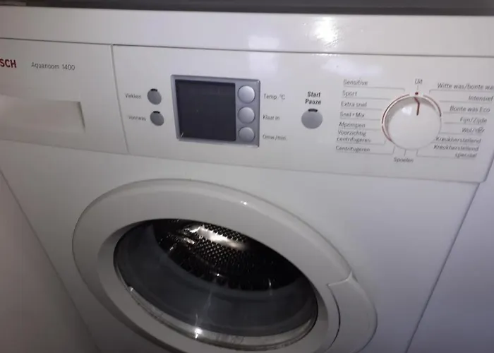 Lovely House Till 6 P. Near Amsterdam, Sea Opmeer