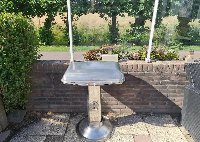 Lovely House Till 6 P. Near Amsterdam, Sea