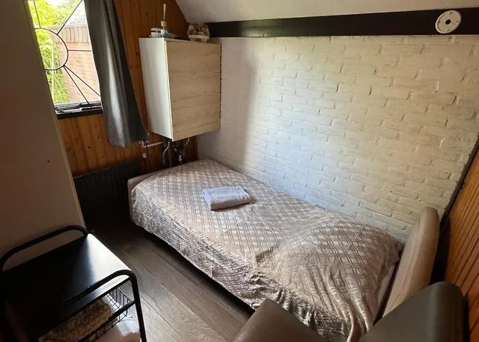 Lovely House Till 6 P. Near Amsterdam, Sea