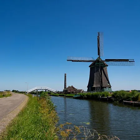 Lovely House Till 6 P. Near Amsterdam, Sea Opmeer