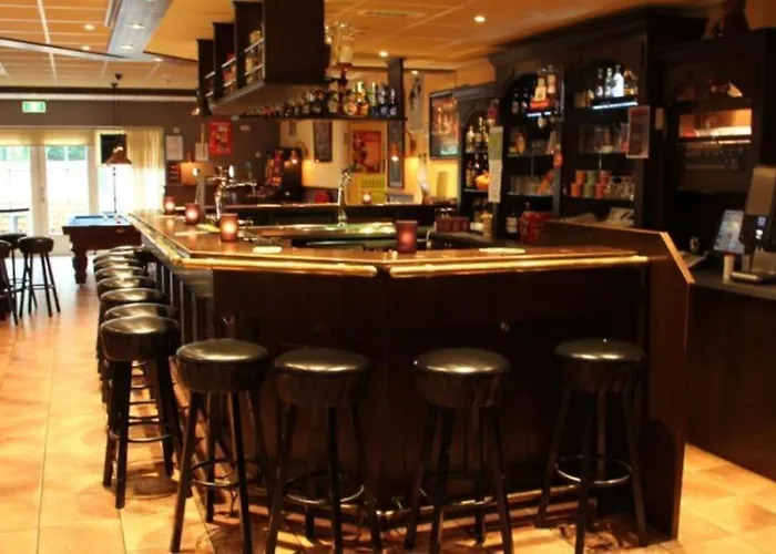 Lovely House Till 6 P. Near Amsterdam, Sea